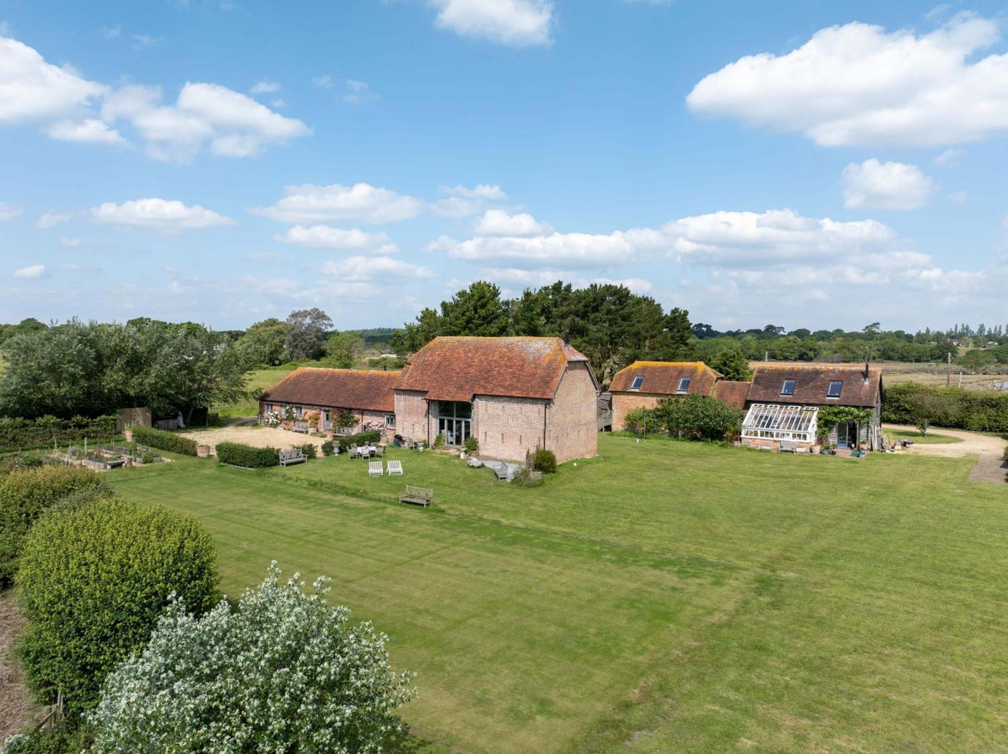 Gins Barn Villa Southampton Exterior photo
